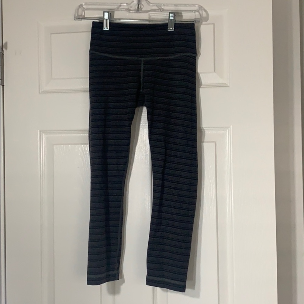Cropped lululemon leggings